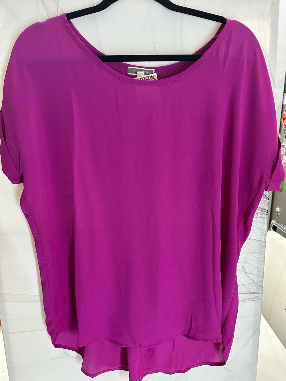 Pleione Flowy Short Sleeve Tunic in Vibrant Magenta